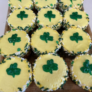 shamrock cupcakes