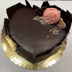 valentines chocolate leaf torte